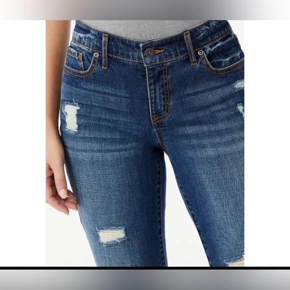 Sofia Vergara Jeans Women's Bagi,Mid Rise Boyfriend Distressed Jeans, Size 12 - Picture 3 of 8